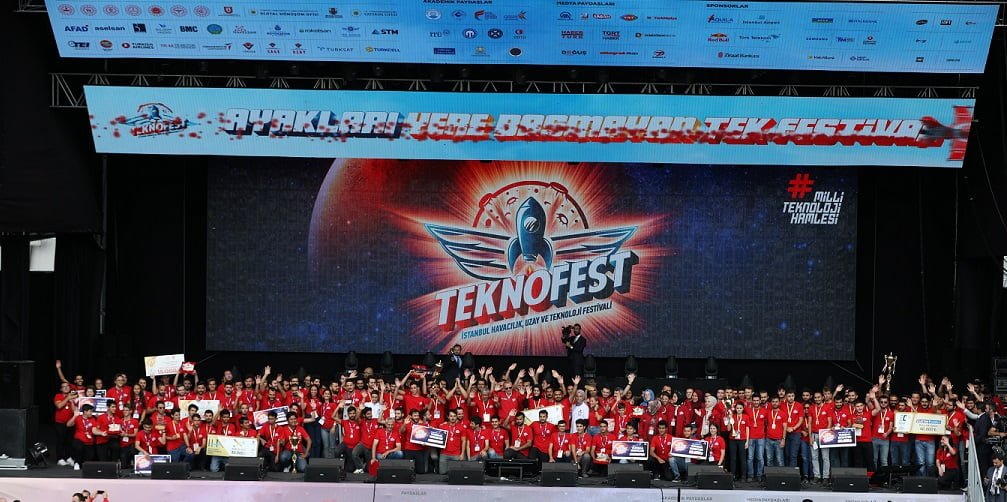Teknofest, 1 Milyon 720 bin Ziyaretçi ile Dünyanın en Büyük Uzay, Teknoloji ve Havacılık Festivali Oldu.