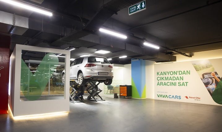 VavaCars, yeni şubesini İstanbul Kanyon AVM’de hizmete açtı.