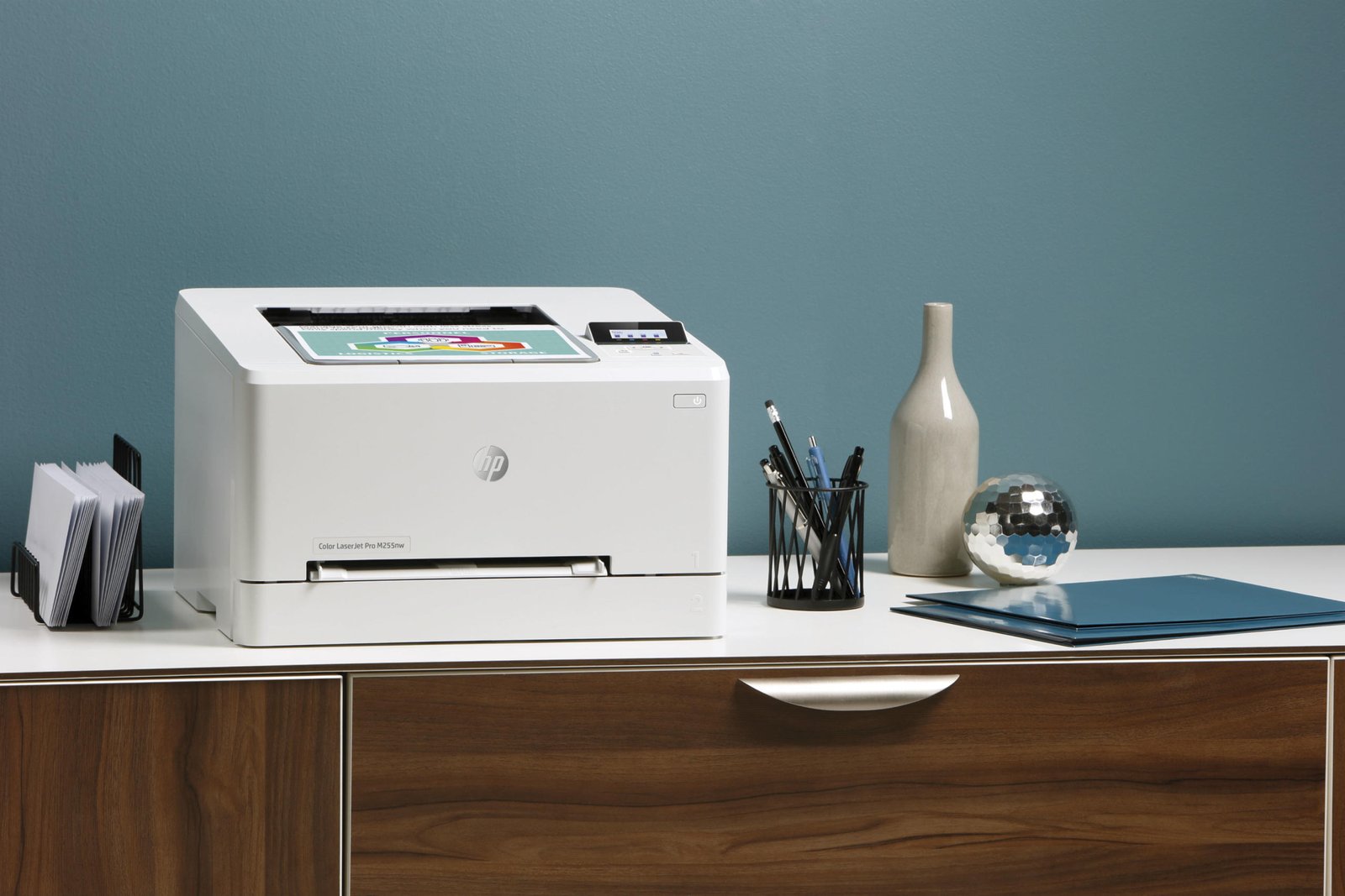 Новые принтеры. HP Color LASERJET Pro m255nw. HP LJ 2020. Принтер нового поколения. Принтер новый современный.