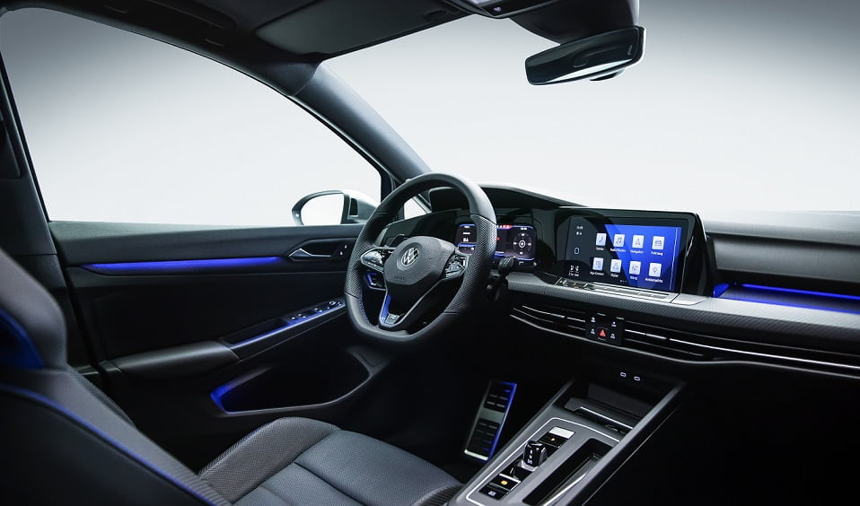 Volkswagen en güçlü Golf’ü; Golf R