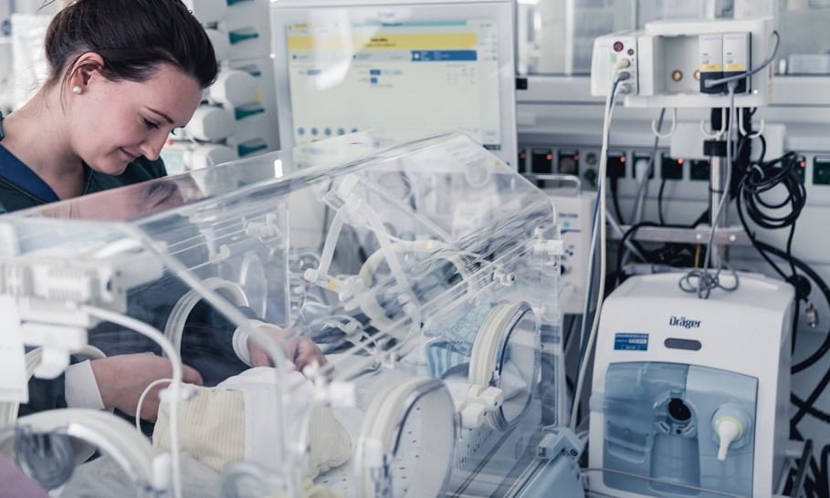 Prematüre bebekler Dräger’le nefes alıyor Prematüre bebekler Dräger’le nefes alıyor