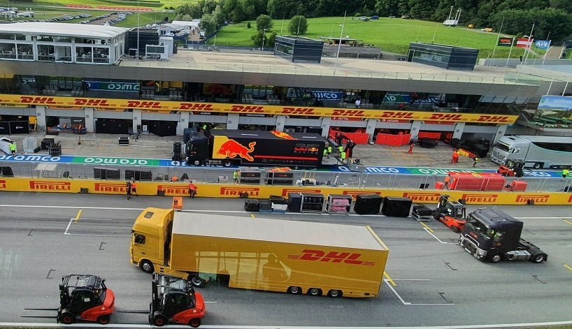 DHL ve Formula 1 yeni yarış sezonu öncesi sözleşme yeniledi