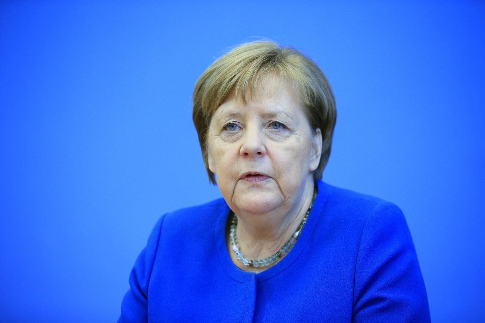 16 yıl aradan sonra görevini bırakan Angela Merkel Kimdir?