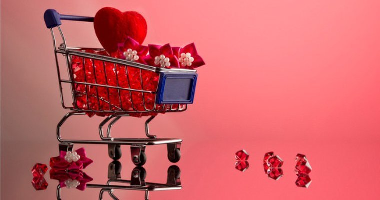 Sevgililer günü alışverişine kadınlar öncelik veriyor