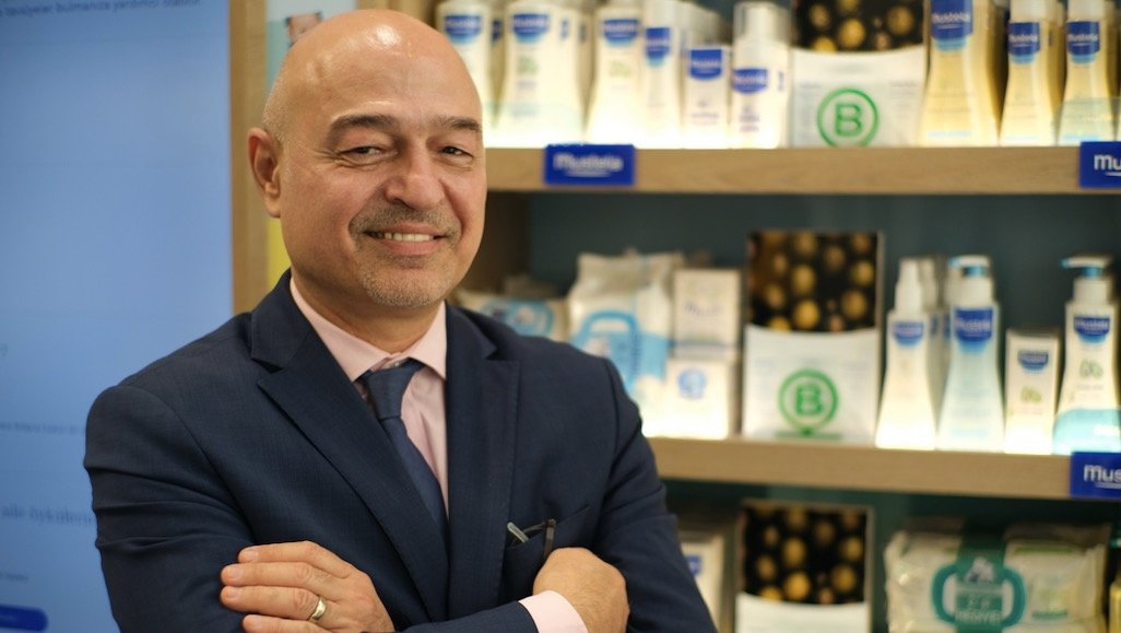 Mustela, eylül ayını atopik dermatit farkındalık ayı ilan etti