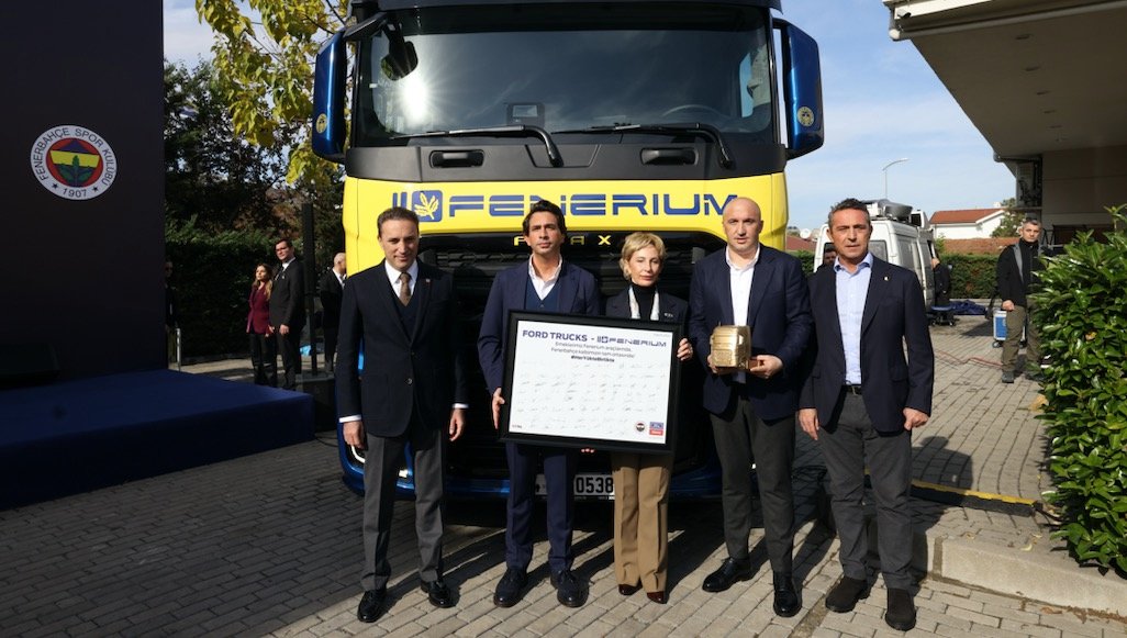 Fenerium ürünleri Ford Trucks F-MAX ile yolaa çıkıyor