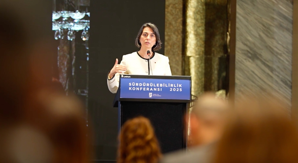 İş dünyası Sürdürülebilirlik Konferansı 2025'te yeşil dönüşüm yol haritasını belirledi İş dünyası Sürdürülebilirlik Konferansı 2025'te yeşil dönüşüm yol haritasını belirledi