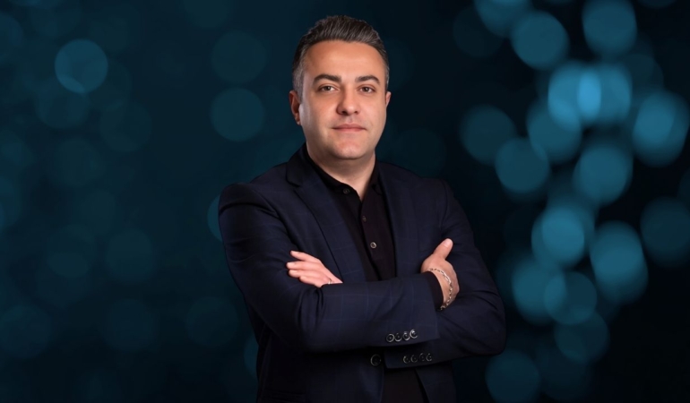 Mükellef, uluslararası arenada büyüyor