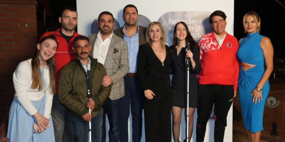 Arabica Coffee House’tan WeWALK akıllı baston desteği