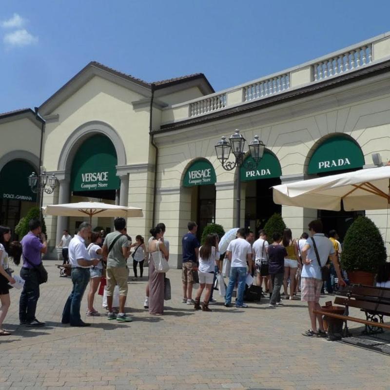 Outlet gören gariban Türklerden misiniz?