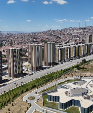 Adres Ankara Evleri'nin ikinci etabında teslim heyecanı yaşanıyor